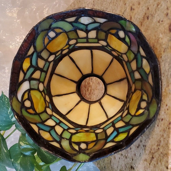 Tiffany style lampshade - Picture 5 of 14